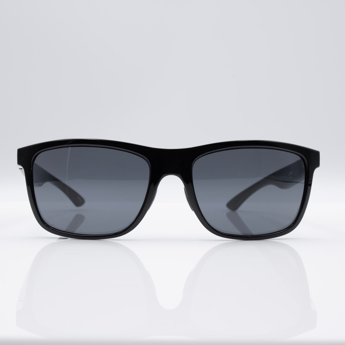 SR Apex aviation and motorsports sunglasses built for bright, fast conditions.